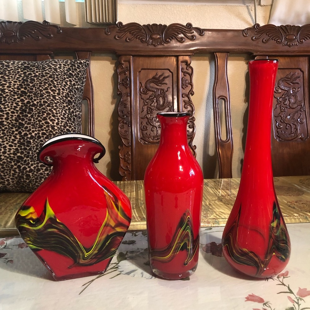 Murano Style hand Blown Art Glass Vases Set Vibrant Ruby Red & Yellow Pulled St